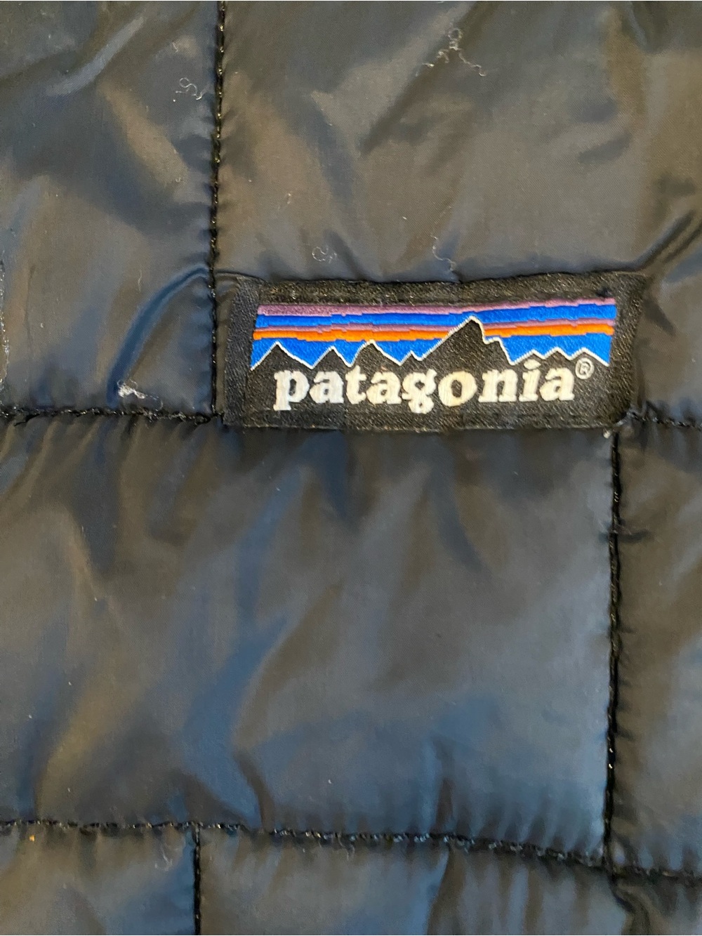 Patagonia Puffer Jacket - Picture 4 of 7